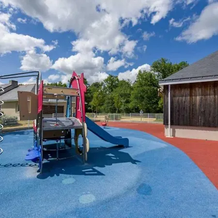 Kemping 3 Etoiles - Piscine - Ccaiica Saumur