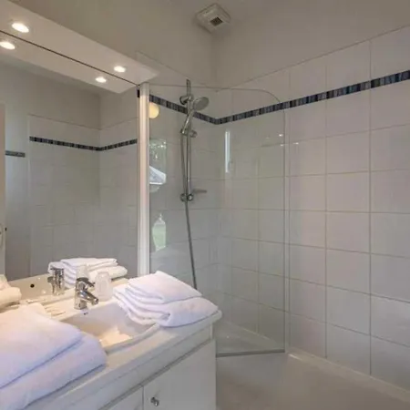 Chalet 3 Etoiles - Piscine - Ccaiica *