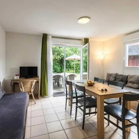 3 Etoiles - Piscine - Ccaiica