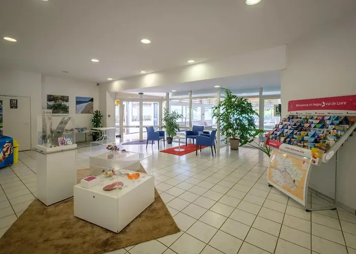 Chalet Zecamping 3 Etoiles Dog Friendly Piscine Couverte Saumur